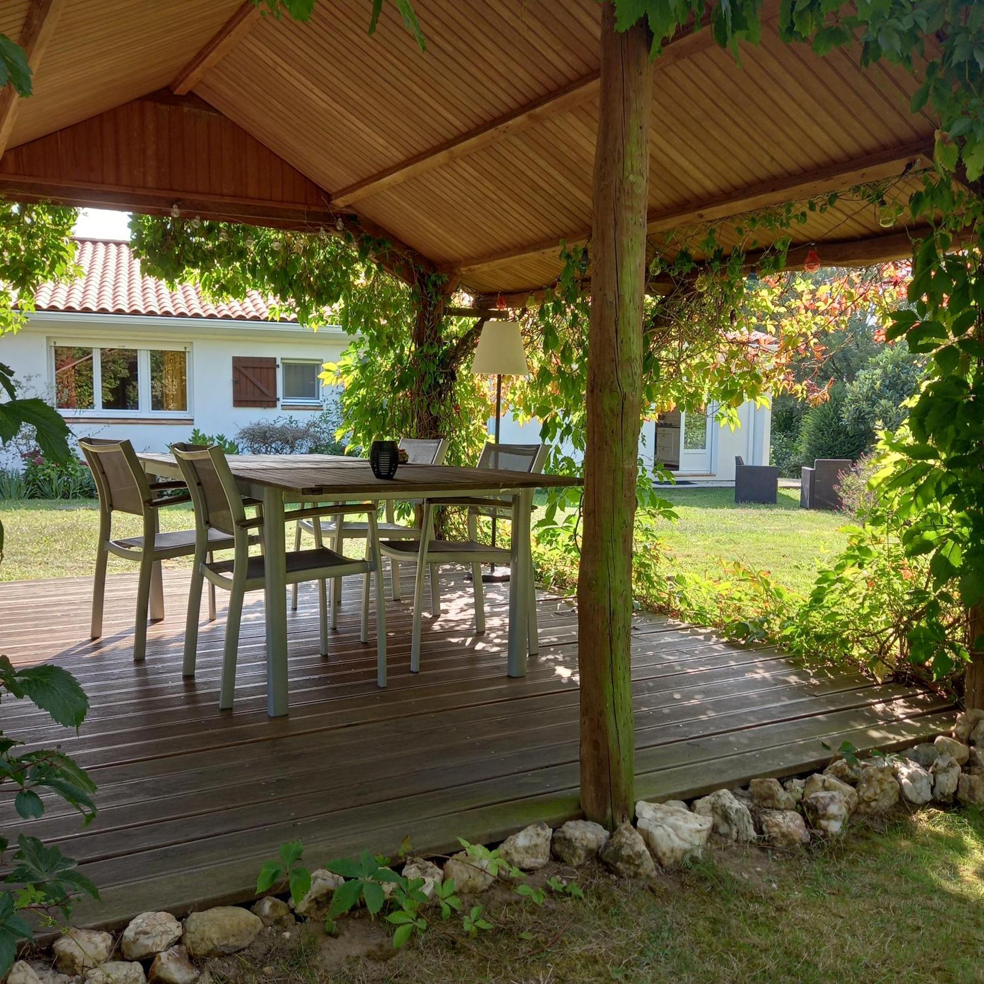 La Gisiere, Chambres D'Hotes Challans Esterno foto